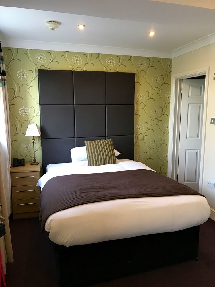 Elizabeth House Hotel 布拉克内尔 外观 照片